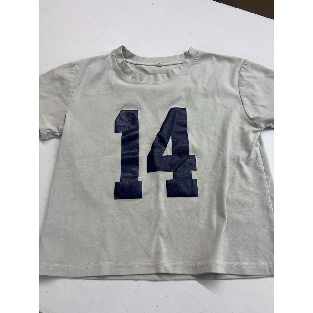 Women's 14 Crop Top size Medium